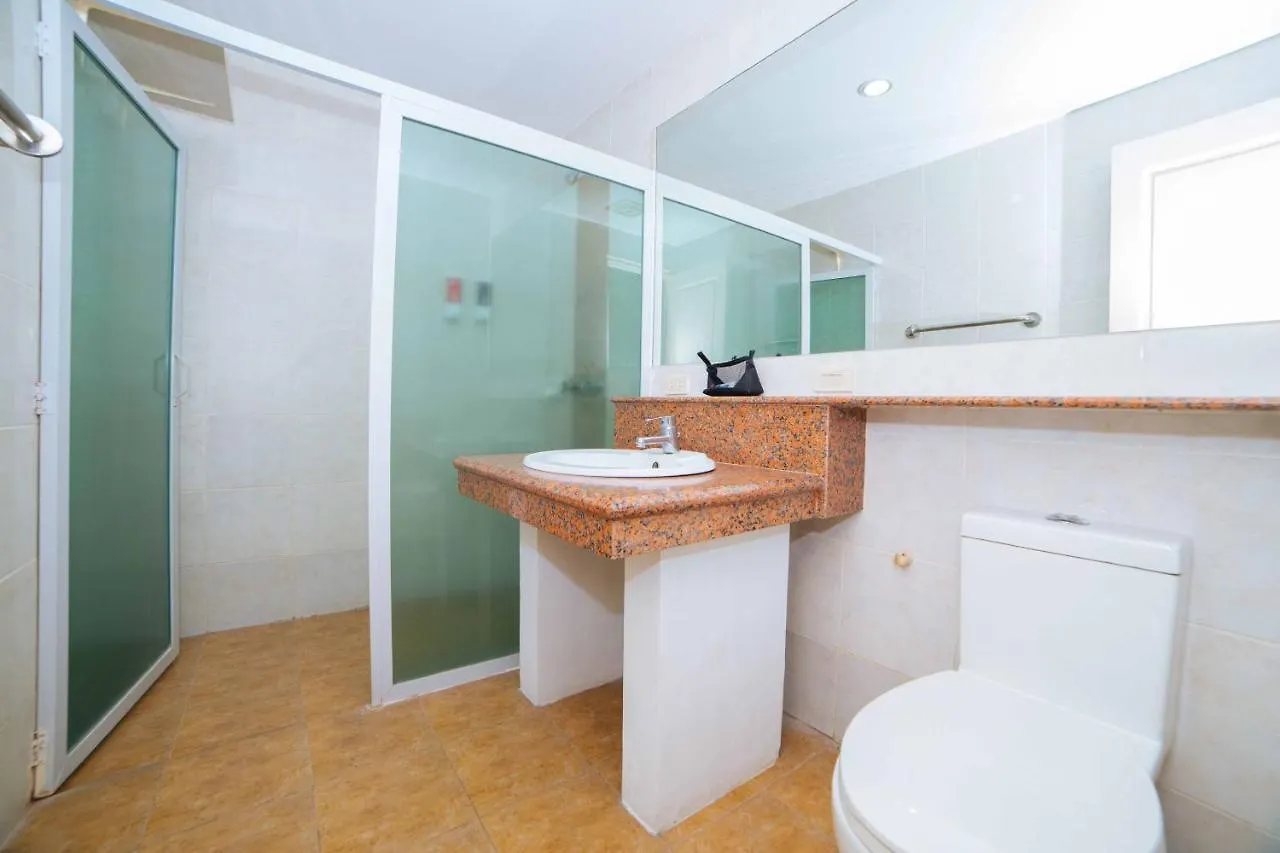 Hotel Reddoorz Premium @ Korea Town Angeles City